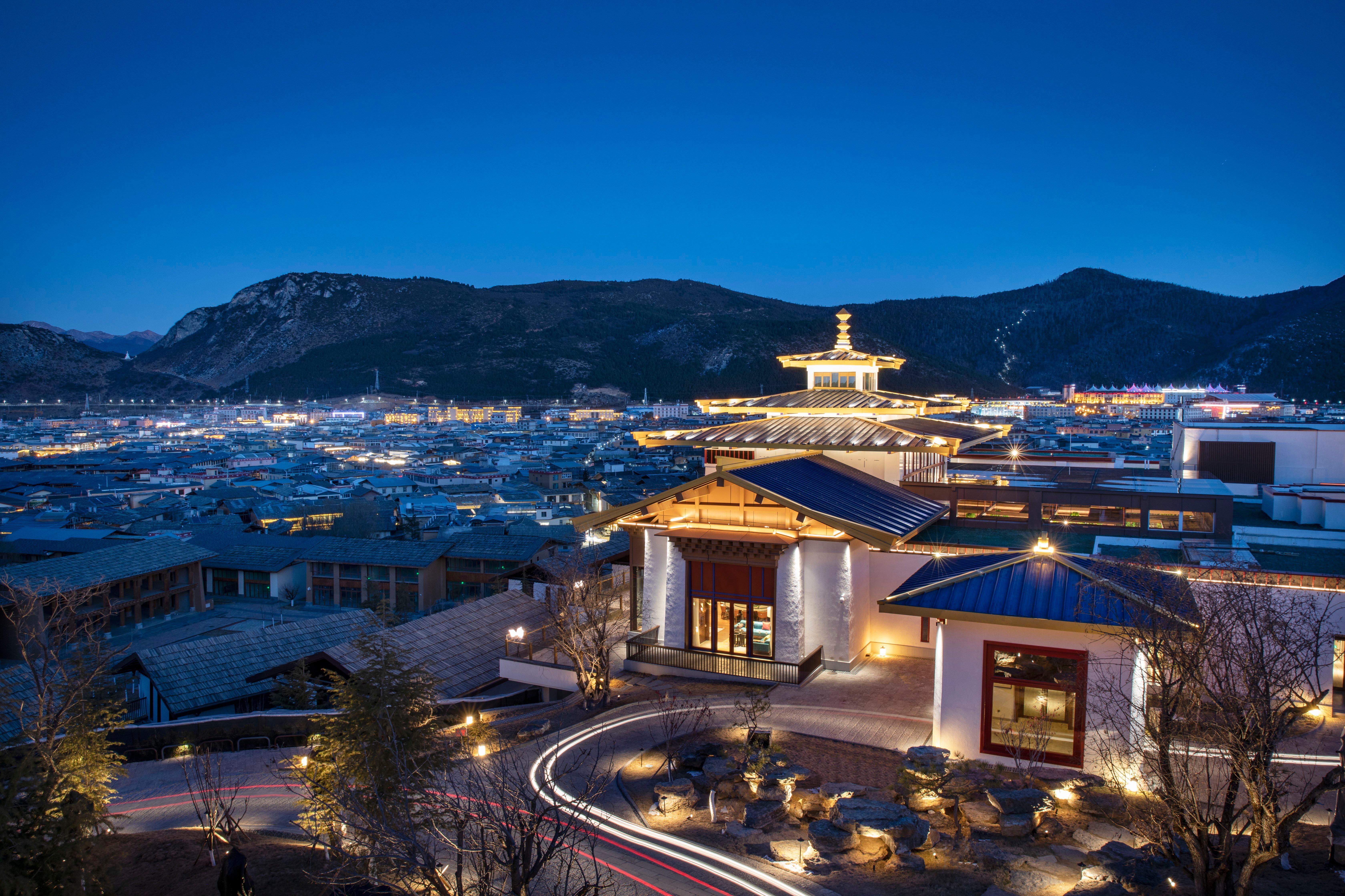 Hotel Indigo Diqing Moonlight City By Ihg Shangri-La Extérieur photo